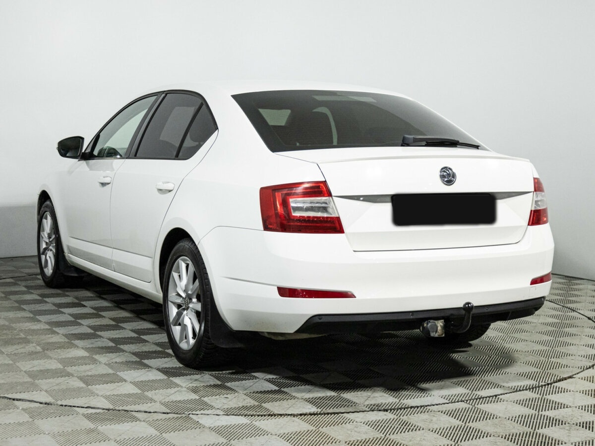 Skoda Octavia с пробегом — 2014 год. Фото: #5