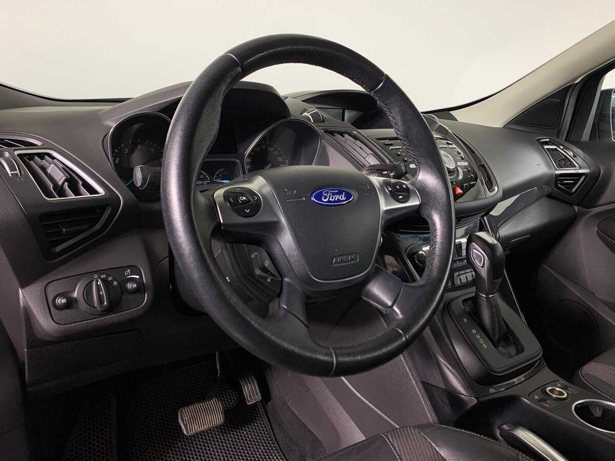 Ford Kuga с пробегом — 2016 год. Фото: #11