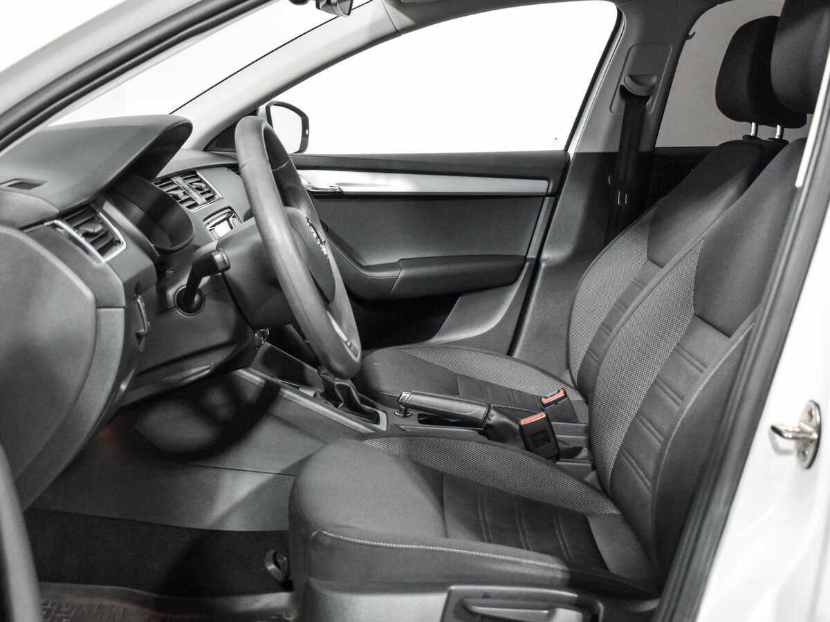 Skoda Octavia с пробегом — 2018 год. Фото: #8