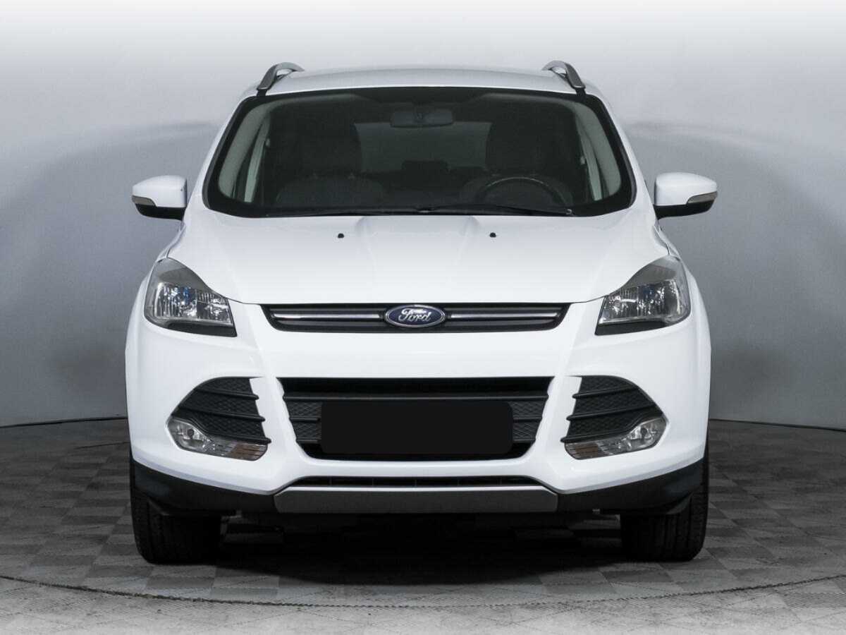 Ford Kuga с пробегом — 2016 год. Фото: #1