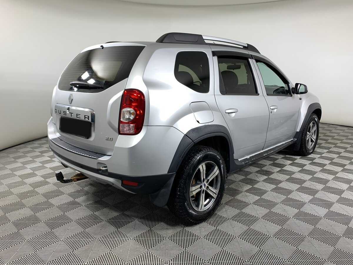 Renault Duster с пробегом — 2012 год. Фото: #4