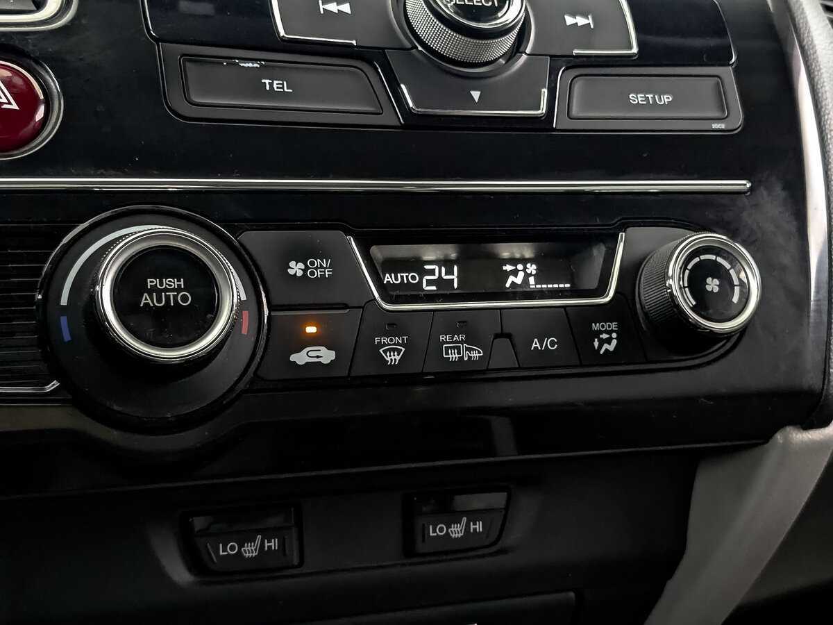 Honda Civic с пробегом — 2013 год. Фото: #19