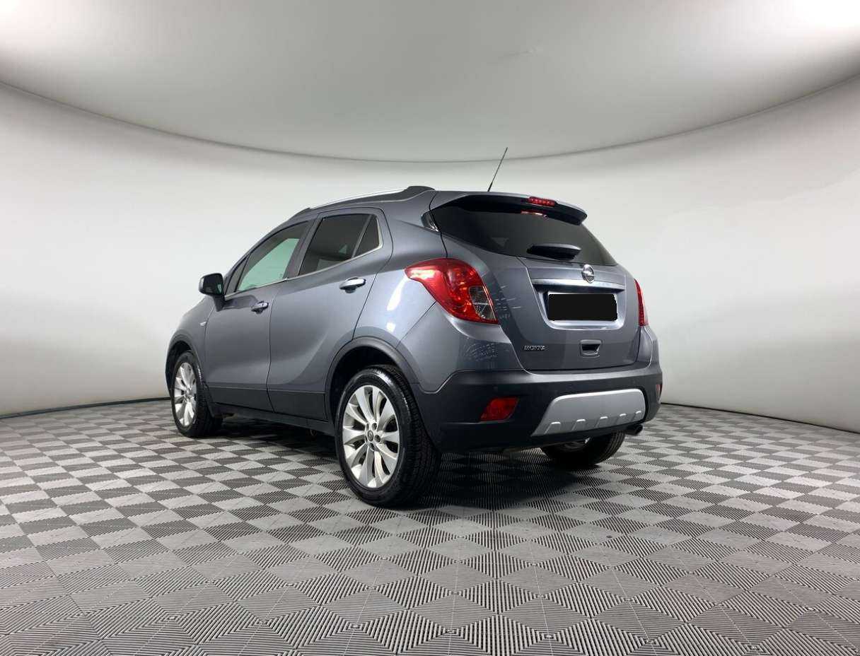 Opel Mokka с пробегом — 2014 год. Фото: #6
