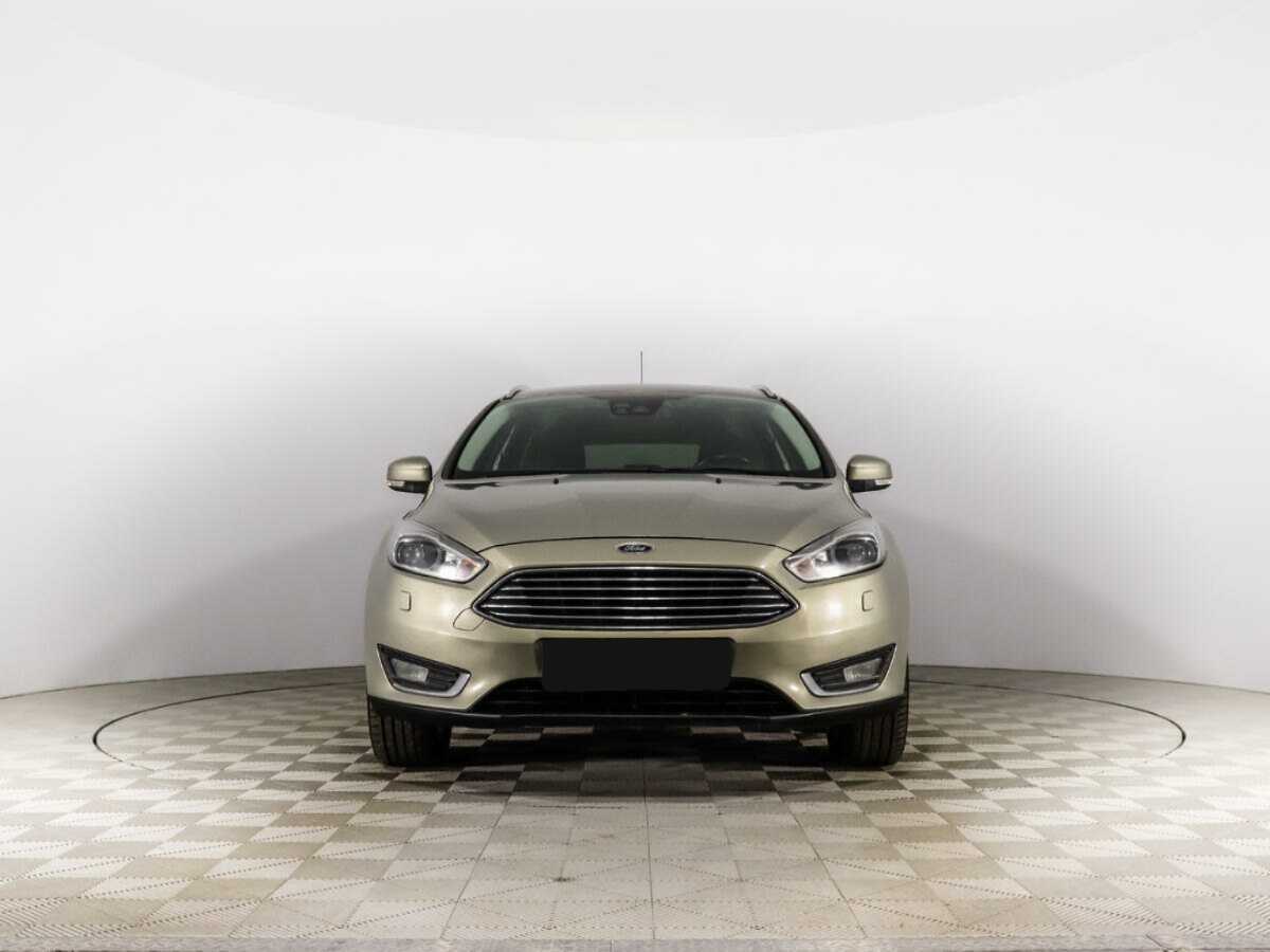 Ford Focus с пробегом — 2015 год. Фото: #1