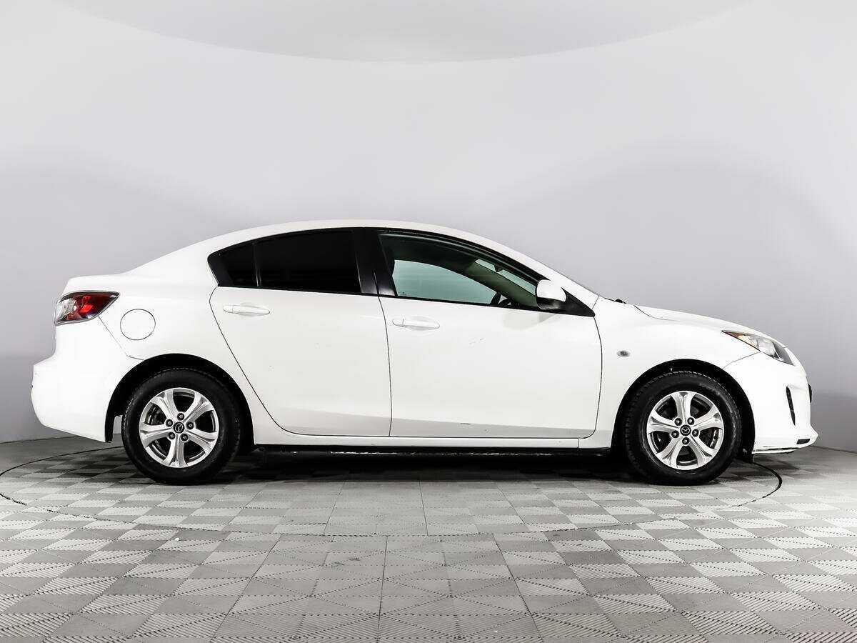 Mazda 3 с пробегом — 2013 год. Фото: #3