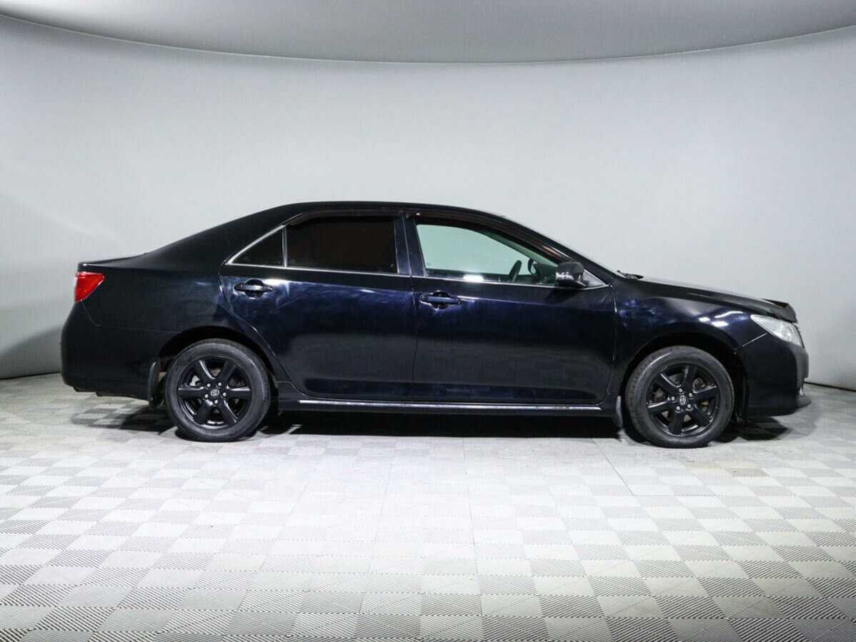 Toyota Camry с пробегом — 2013 год. Фото: #3