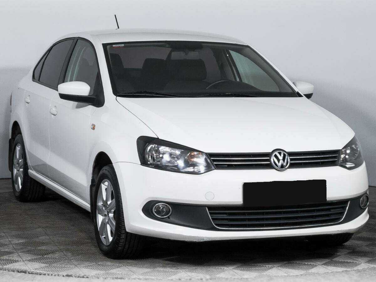 Volkswagen Polo с пробегом — 2013 год. Фото: #2