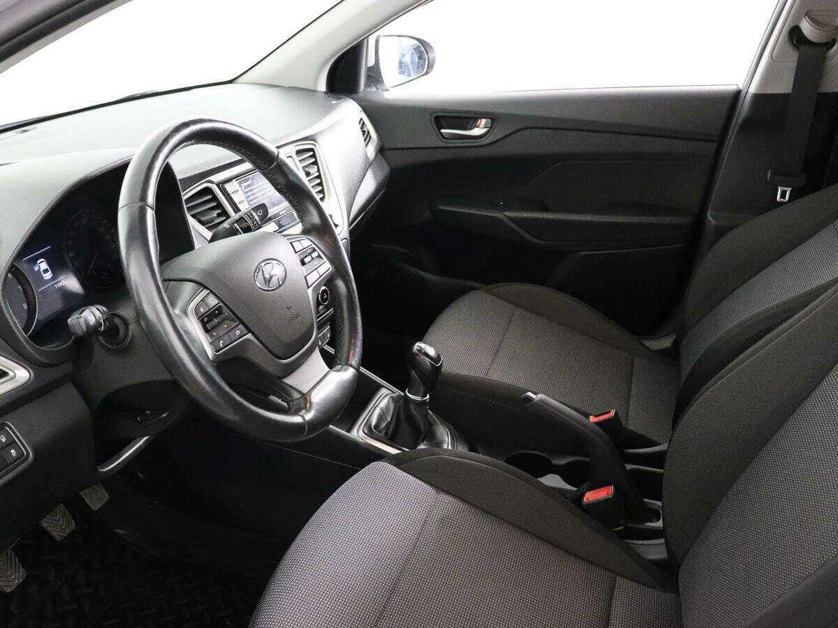Hyundai Solaris с пробегом — 2019 год. Фото: #7