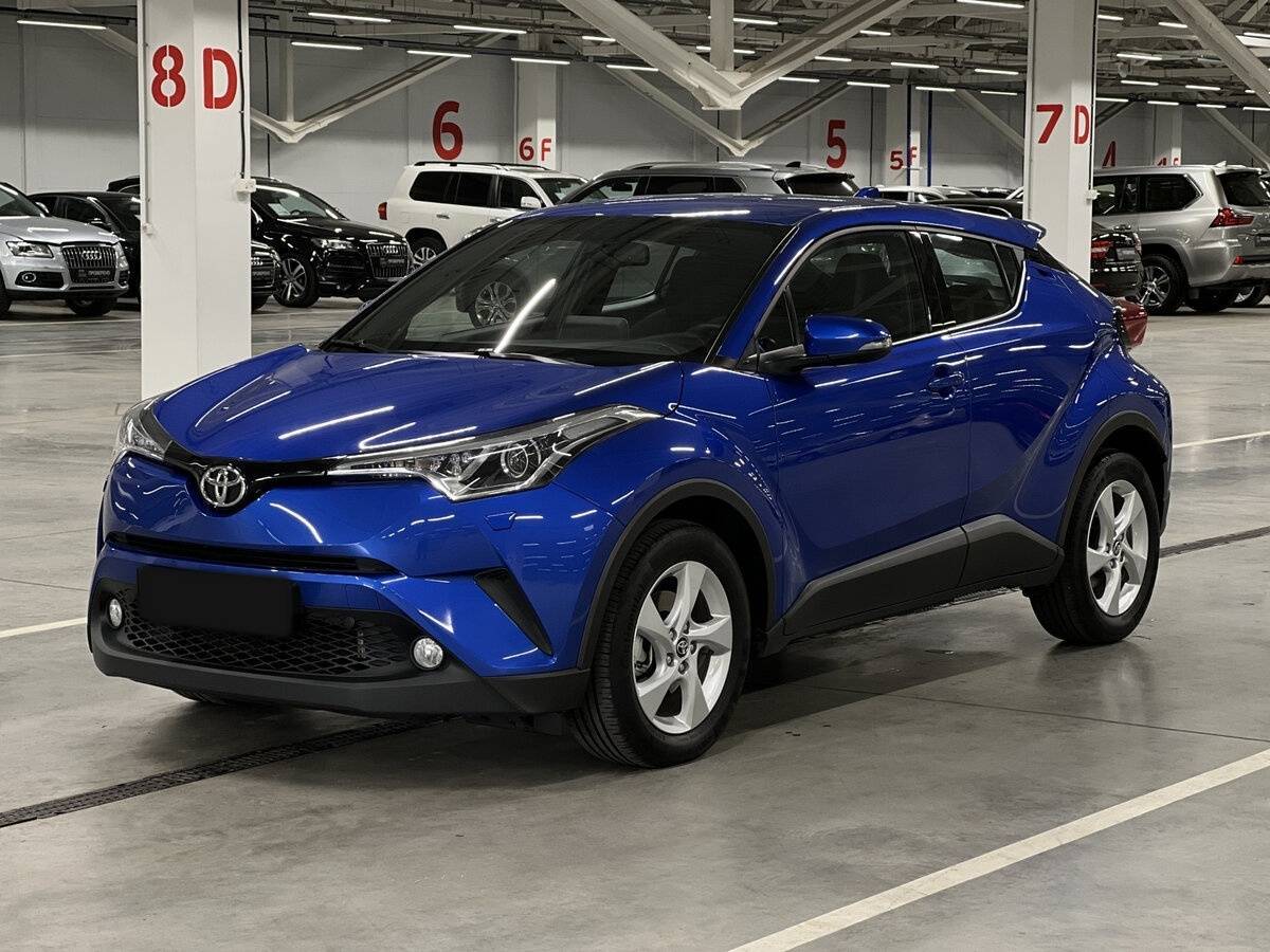 Toyota C-HR с пробегом — 2019 год. Посмотреть фото
