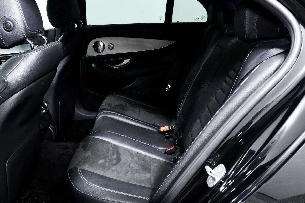 Mercedes-Benz E-Класс с пробегом — 2017 год. Фото: #11