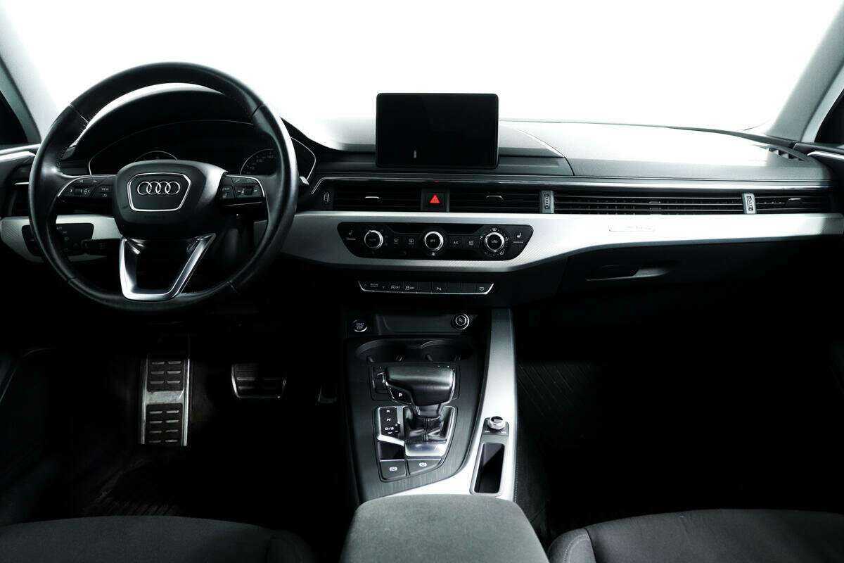 Audi A4 с пробегом — 2016 год. Фото: #9