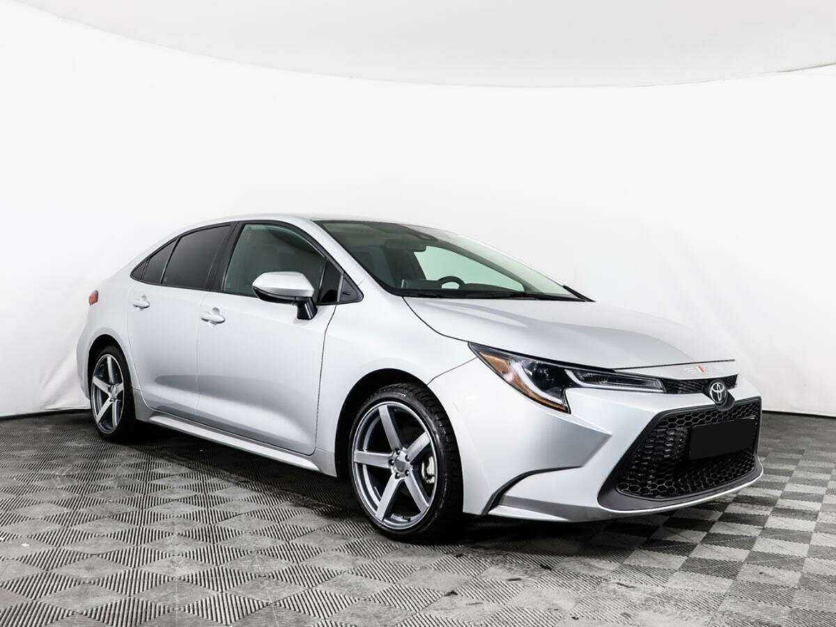 Toyota Corolla с пробегом — 2021 год. Фото: #2