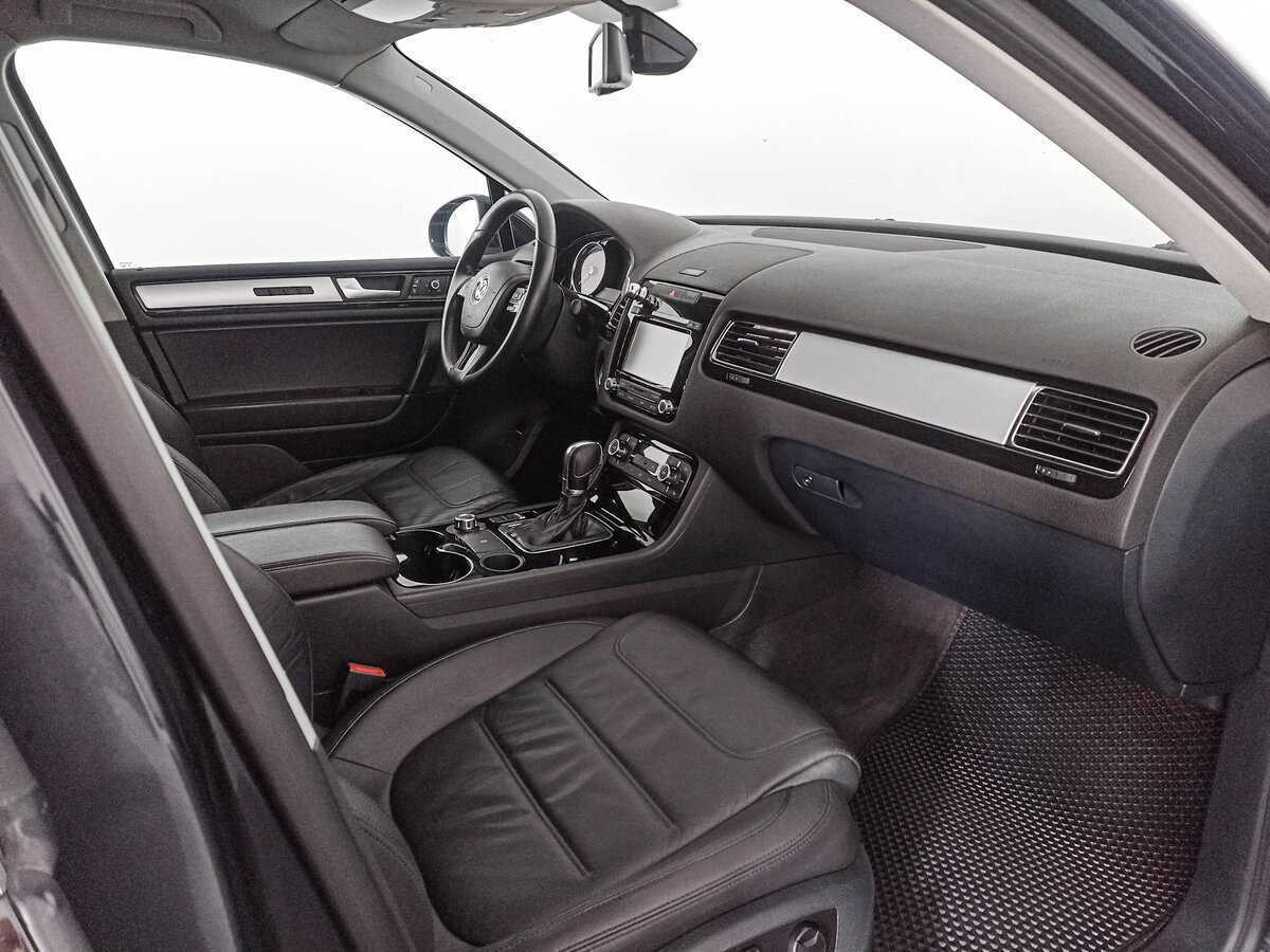 Volkswagen Touareg с пробегом — 2013 год. Фото: #7