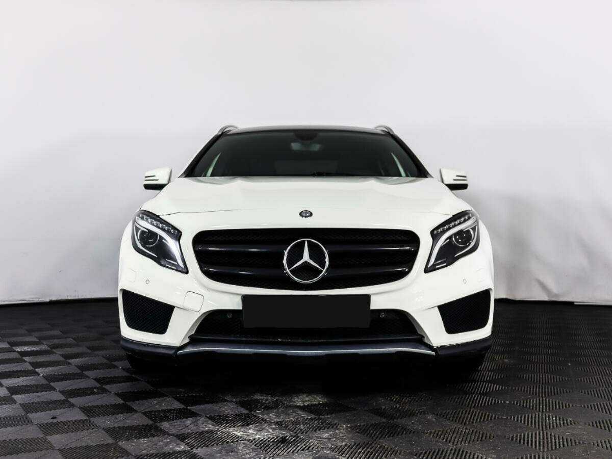 Mercedes-Benz GLA с пробегом — 2014 год. Фото: #1