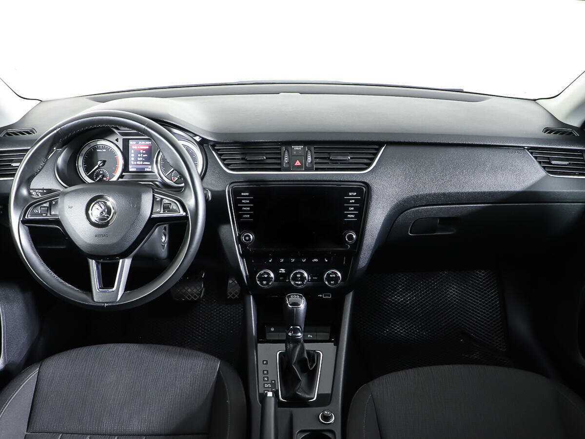 Skoda Octavia с пробегом — 2018 год. Фото: #12