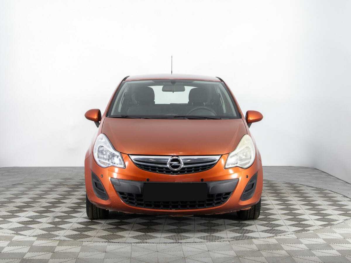Opel Corsa с пробегом — 2012 год. Фото: #1