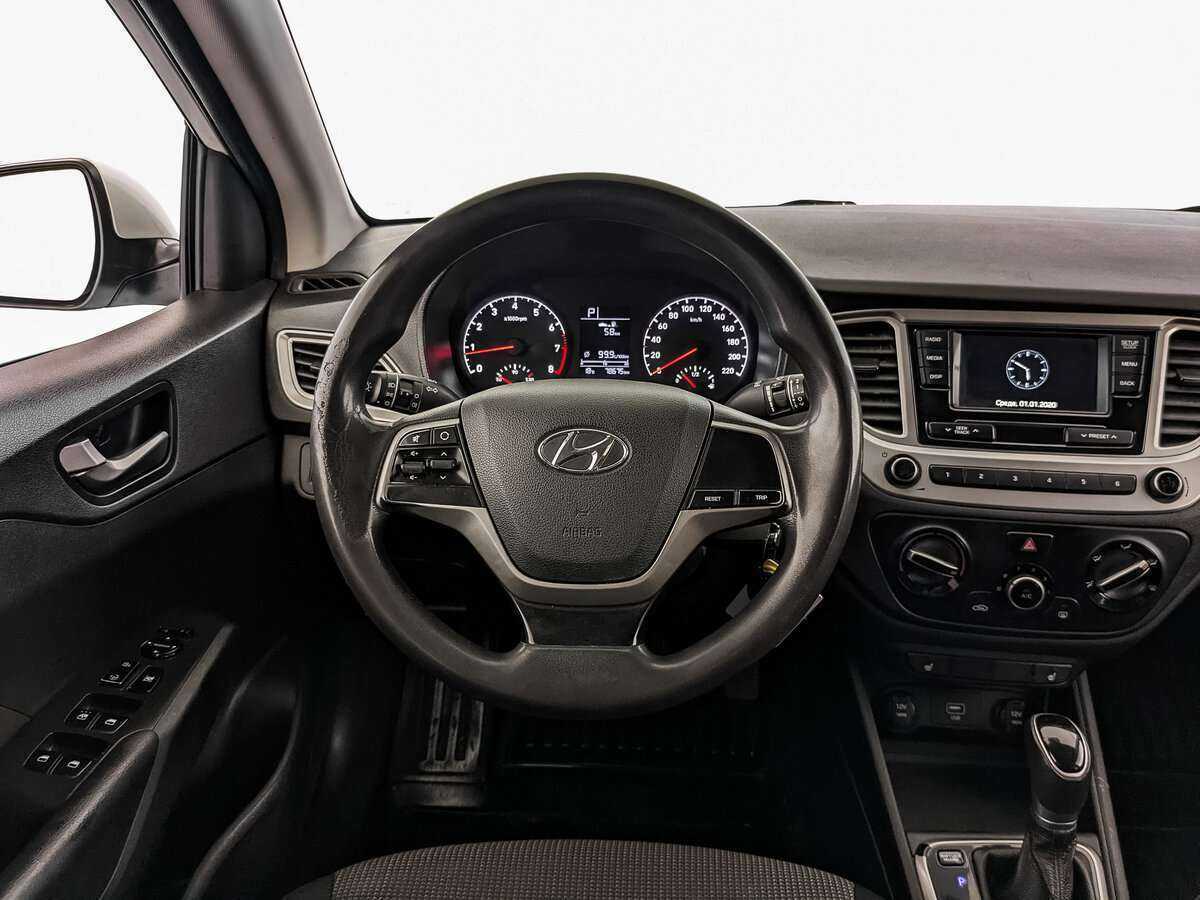 Hyundai Solaris с пробегом — 2019 год. Фото: #17