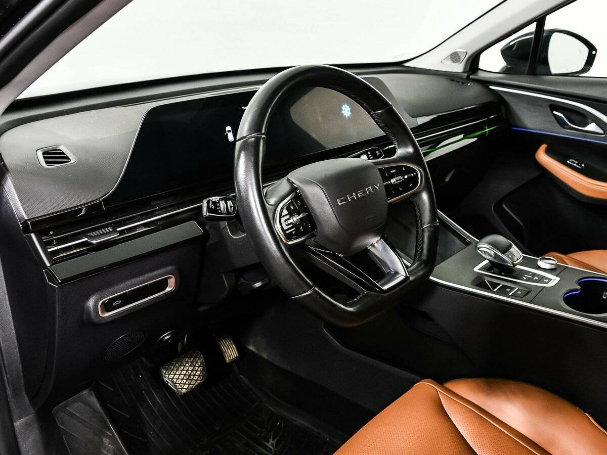 OMODA C5 с пробегом — 2022 год. Фото: #12