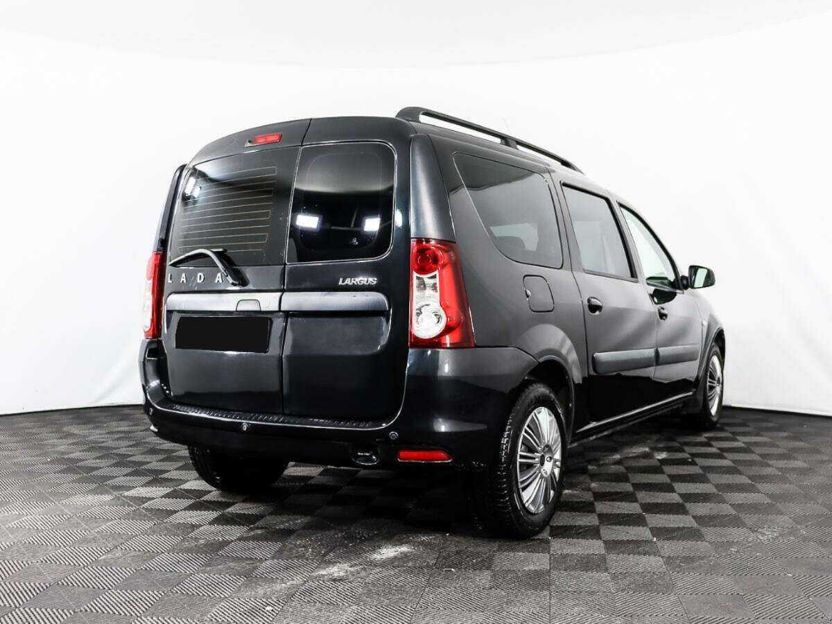 Lada (ВАЗ) Largus с пробегом — 2017 год. Фото: #3