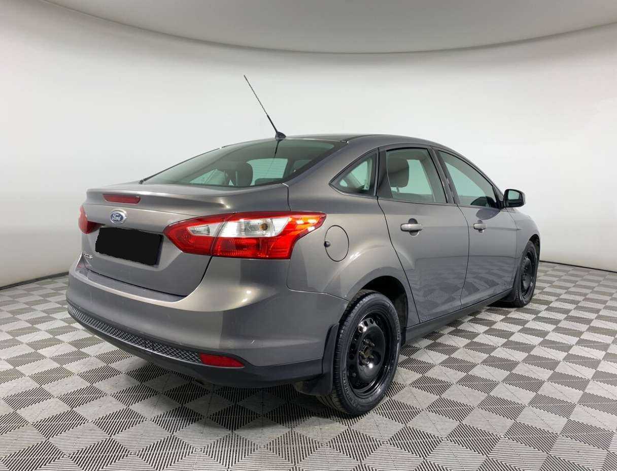 Ford Focus с пробегом — 2015 год. Фото: #4