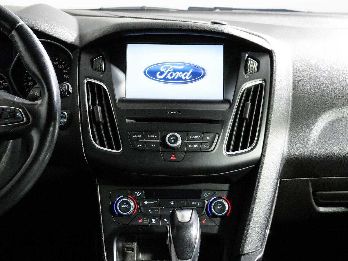 Ford Focus с пробегом — 2016 год. Фото: #10