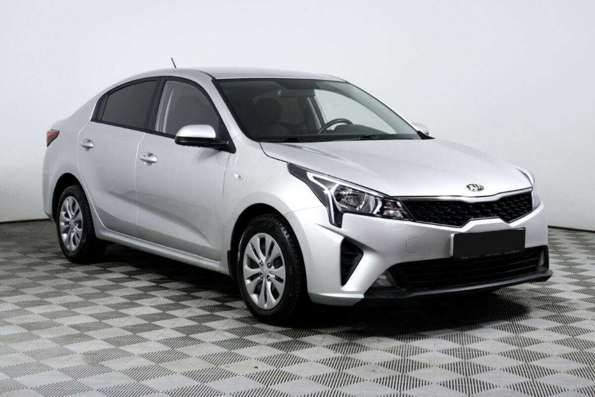 Kia Rio с пробегом — 2020 год. Фото: #1