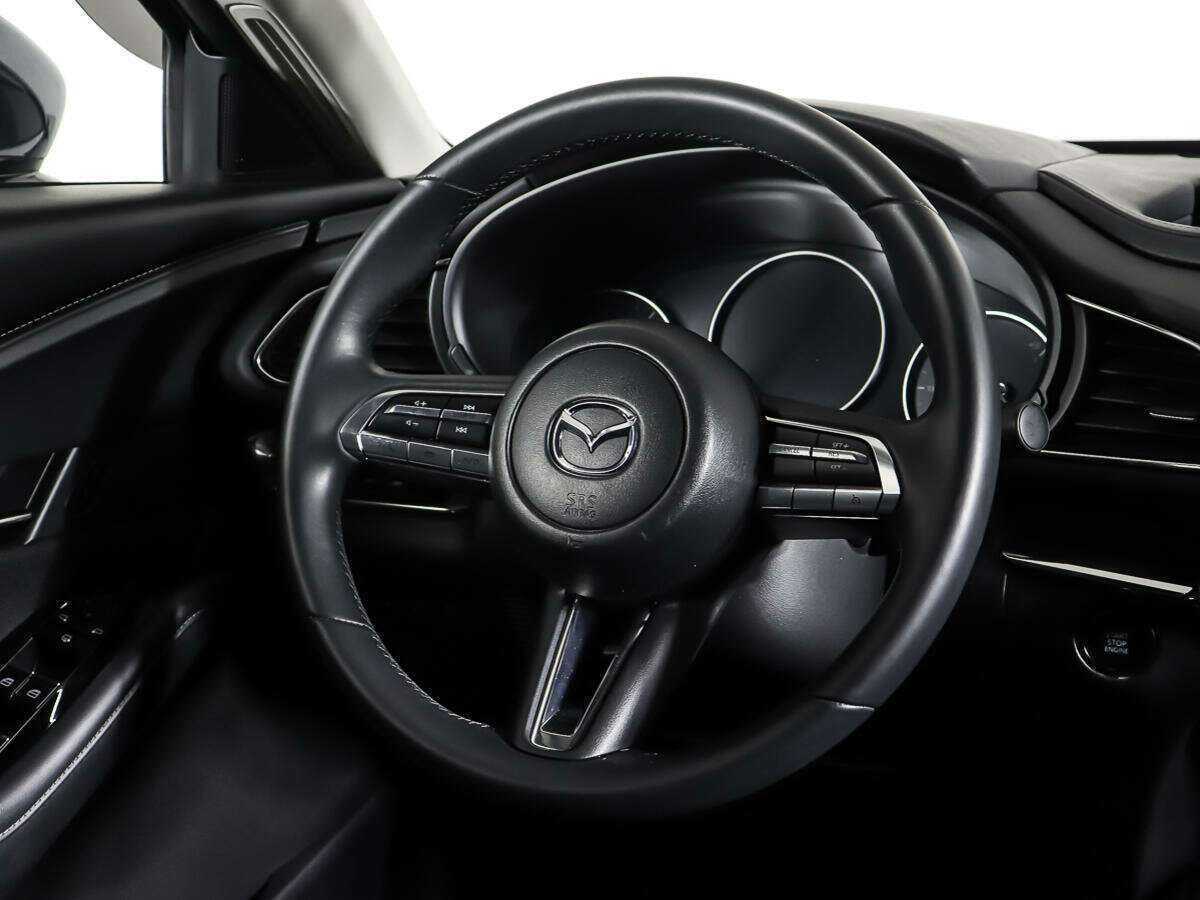 Mazda CX-30 с пробегом — 2021 год. Фото: #15