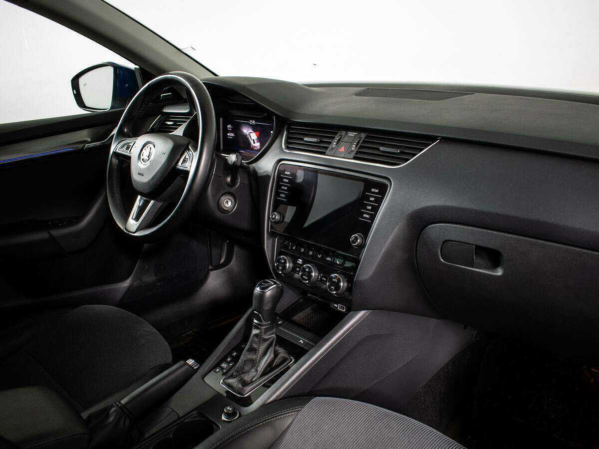 Skoda Octavia с пробегом — 2020 год. Фото: #8