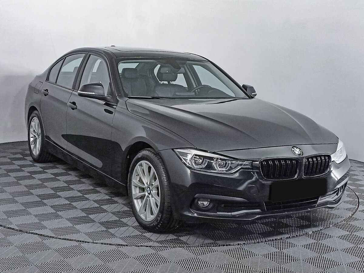 BMW 3 серии с пробегом — 2018 год. Фото: #2