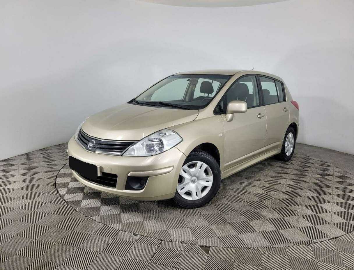 Nissan Tiida с пробегом — 2013 год. Посмотреть фото