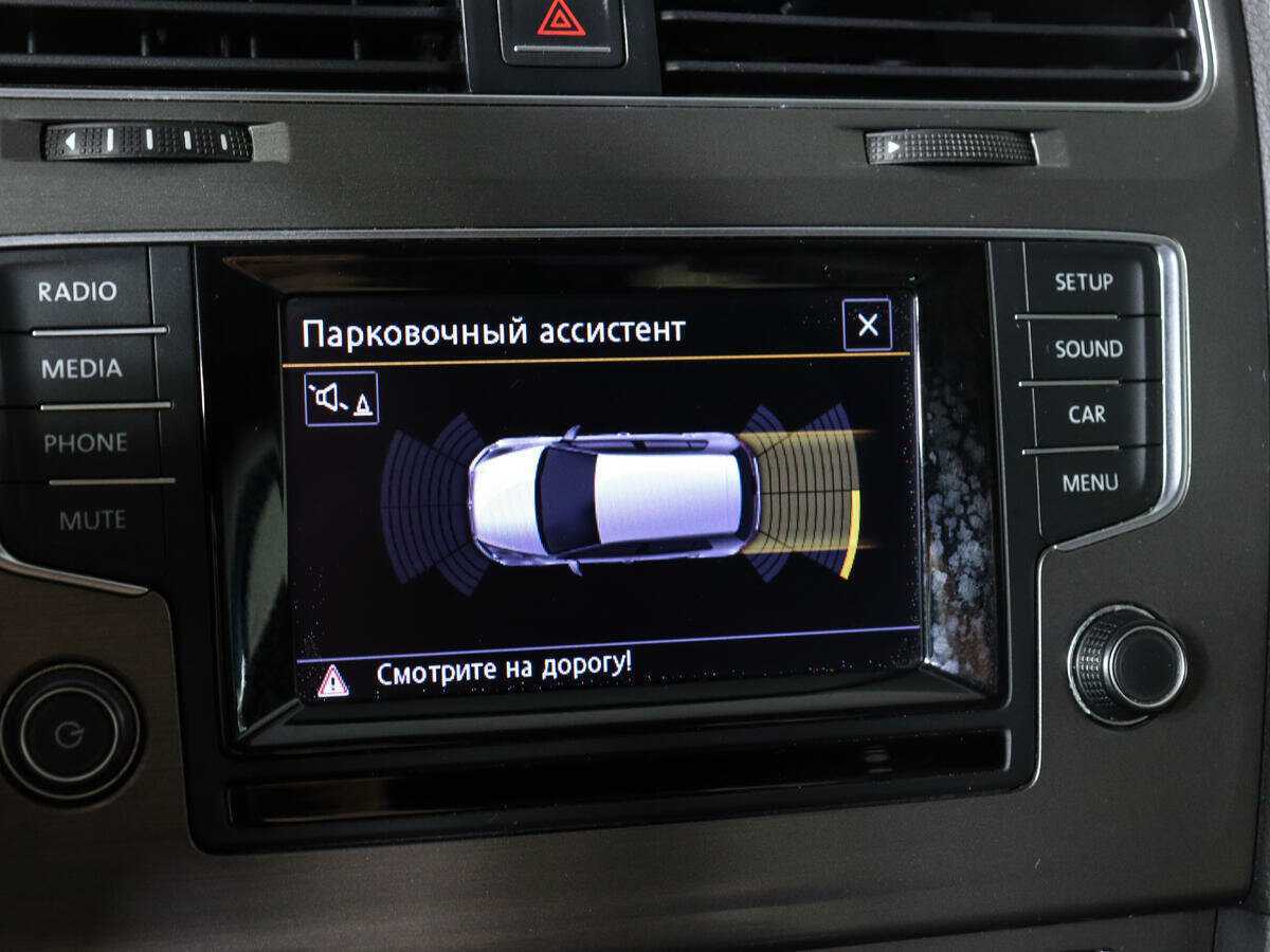 Volkswagen Golf с пробегом — 2013 год. Фото: #15
