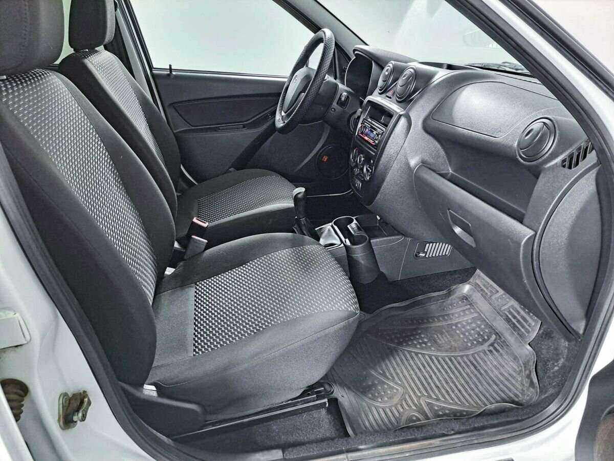 Lada (ВАЗ) Granta с пробегом — 2018 год. Фото: #8