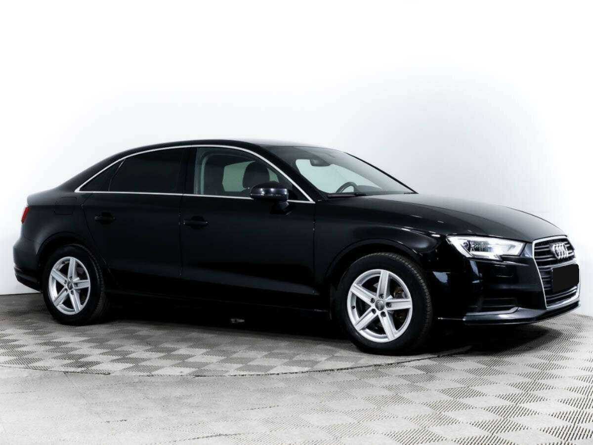Audi A3 с пробегом — 2018 год. Фото: #1