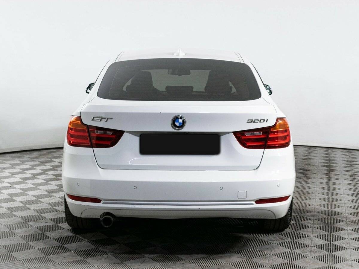 BMW 3 серии с пробегом — 2013 год. Фото: #5