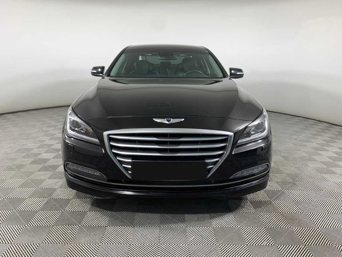 Hyundai Genesis с пробегом — 2016 год. Фото: #1