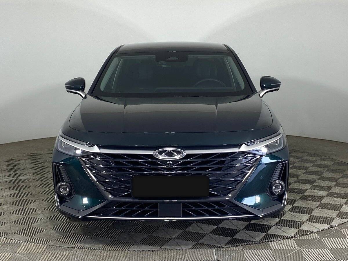 Chery Arrizo 8 с пробегом — 2023 год. Фото: #1