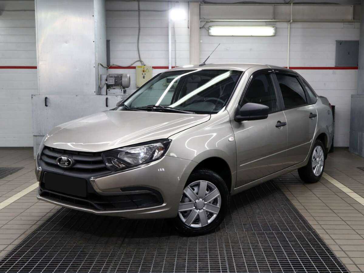 Lada (ВАЗ) Granta с пробегом — 2021 год. Посмотреть фото