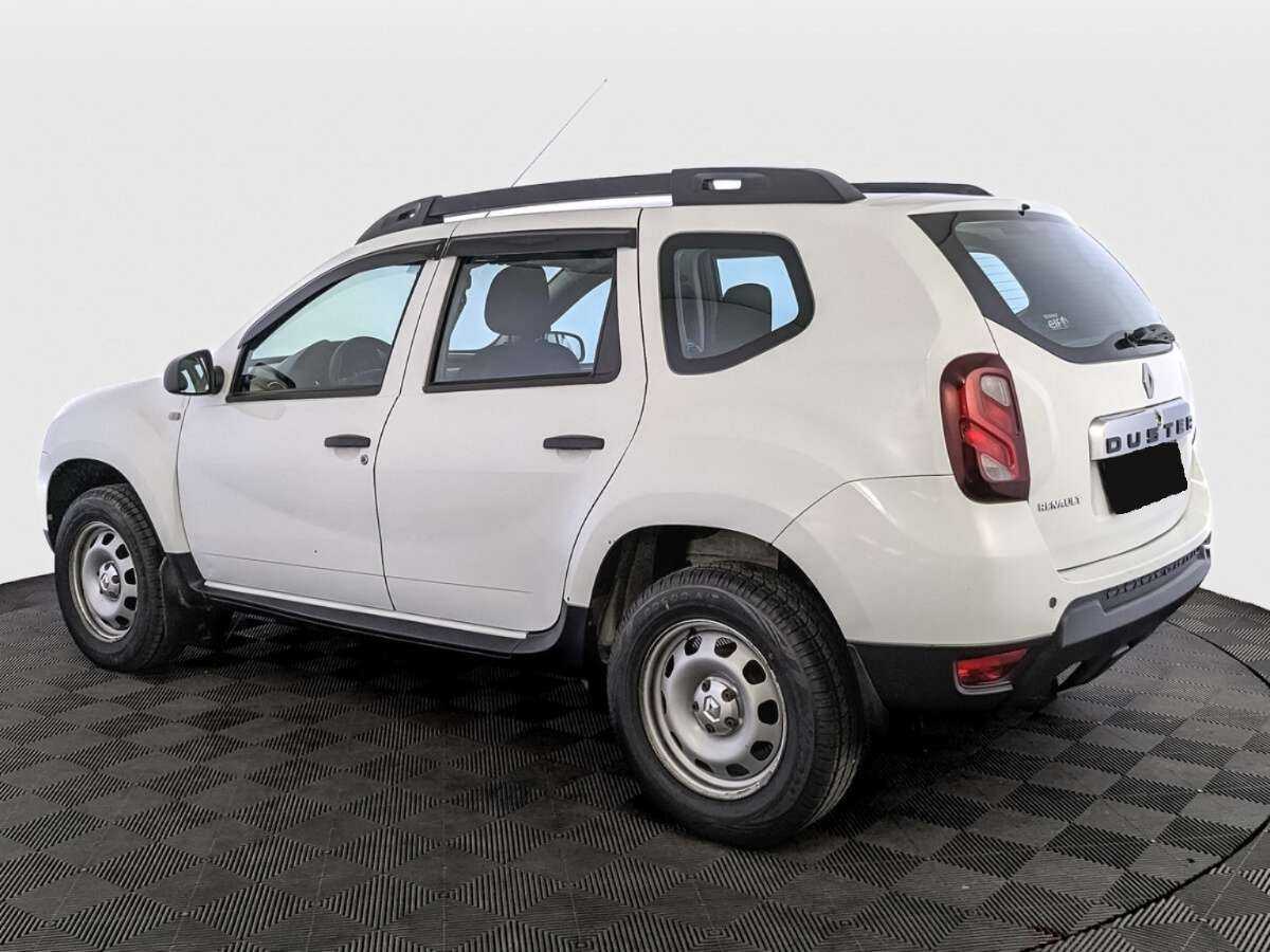 Renault Duster с пробегом — 2016 год. Фото: #6