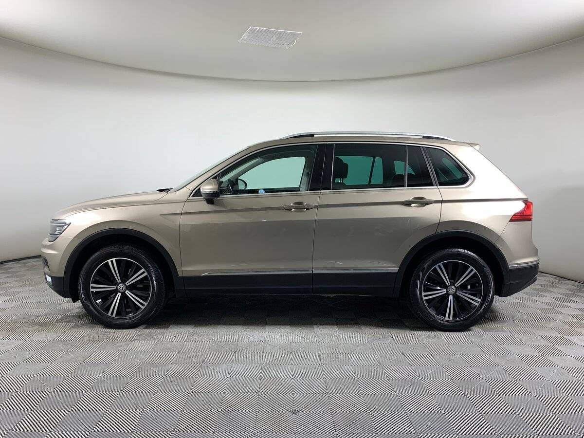 Volkswagen Tiguan с пробегом — 2018 год. Фото: #7