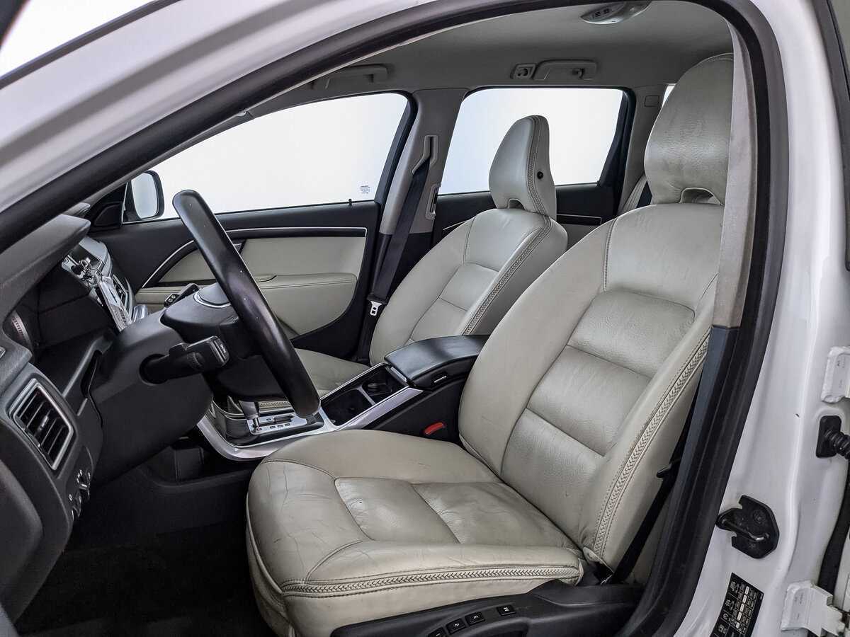 Volvo XC70 с пробегом — 2012 год. Фото: #15