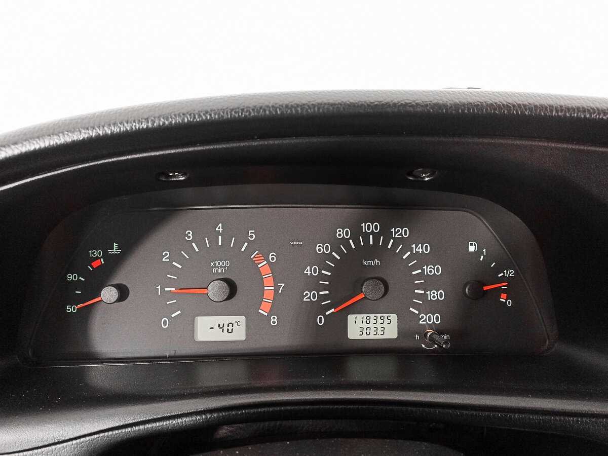 Chevrolet Niva с пробегом — 2015 год. Фото: #8