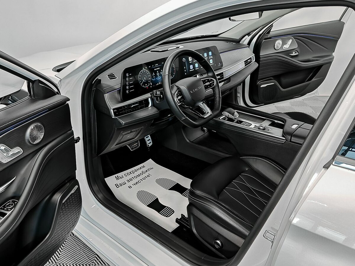 Chery Arrizo 8 с пробегом — 2023 год. Фото: #4