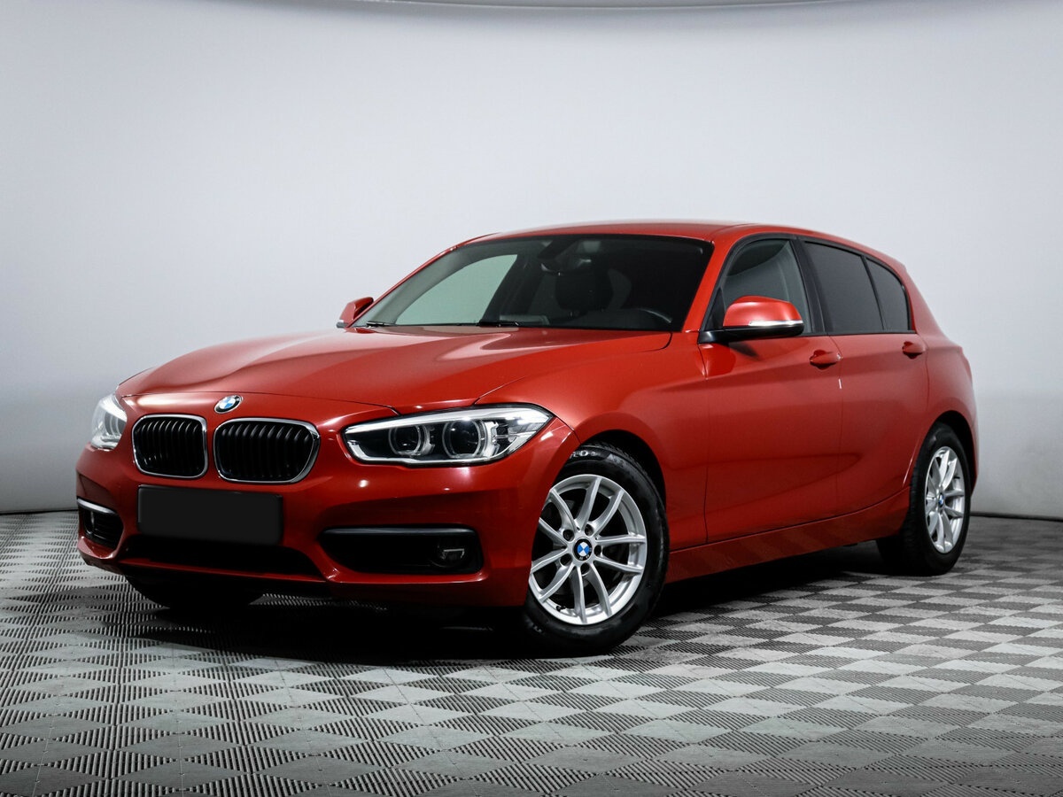 BMW 1 серии с пробегом — 2018 год. Фото: #0