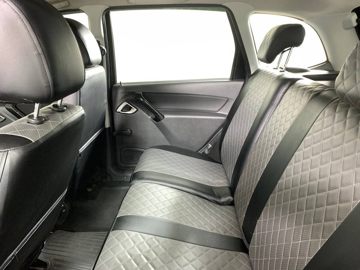 Lada (ВАЗ) Granta с пробегом — 2023 год. Фото: #17