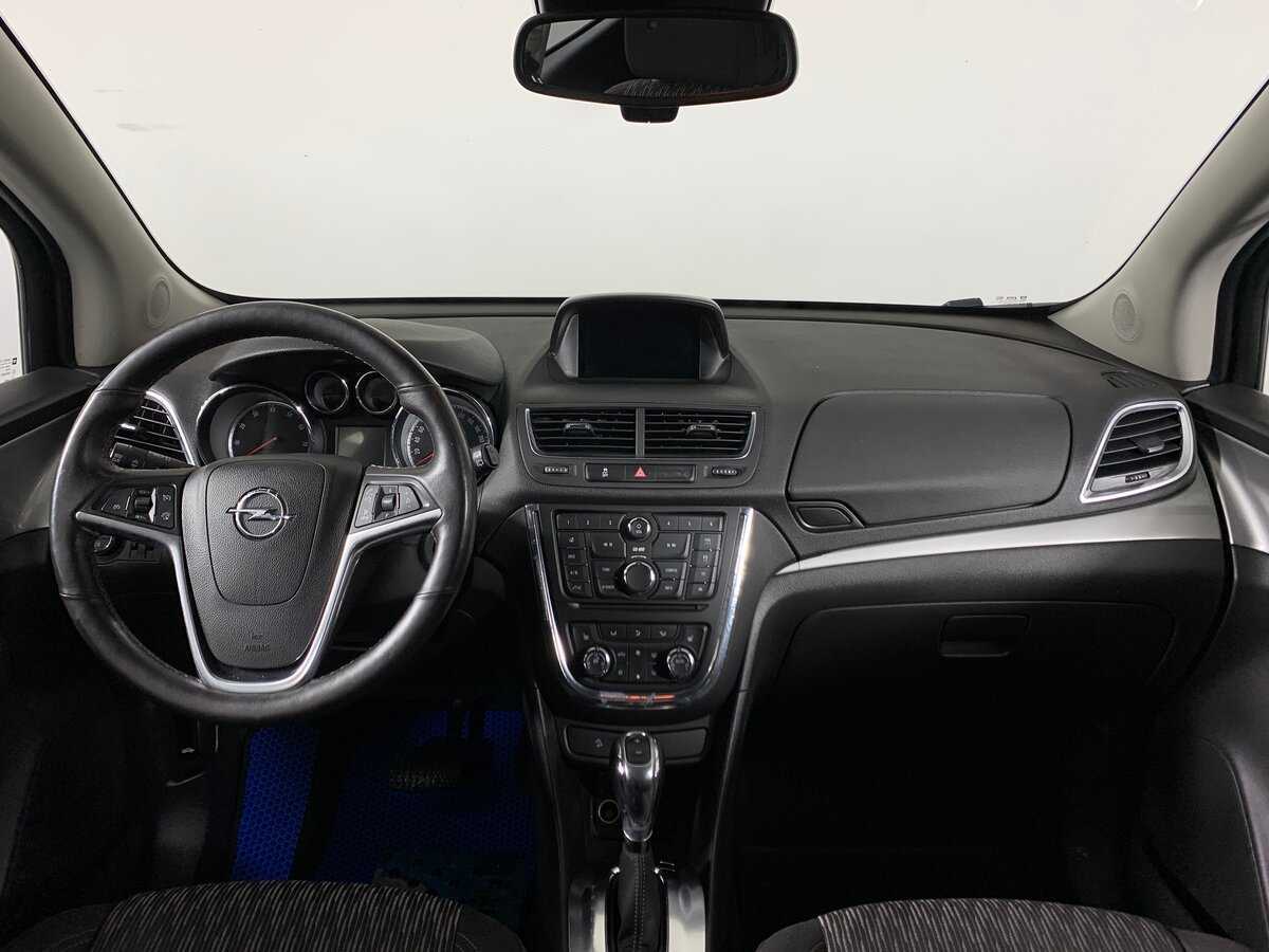 Opel Mokka с пробегом — 2013 год. Фото: #12