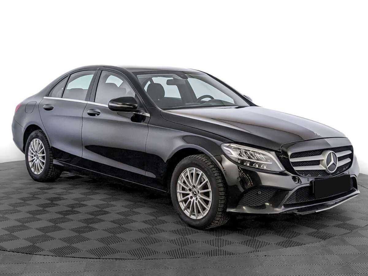 Mercedes-Benz C-Класс с пробегом — 2019 год. Фото: #2
