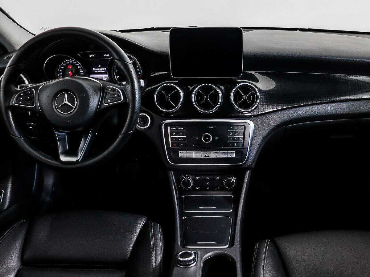 Mercedes-Benz CLA с пробегом — 2016 год. Фото: #11
