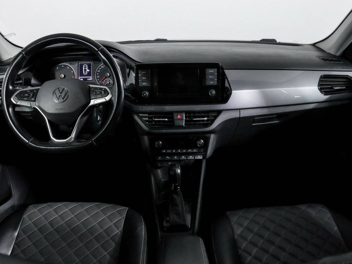 Volkswagen Polo с пробегом — 2021 год. Фото: #9