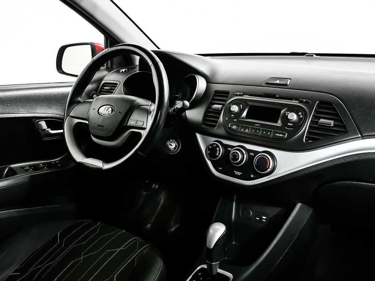 Kia Picanto с пробегом — 2016 год. Фото: #8