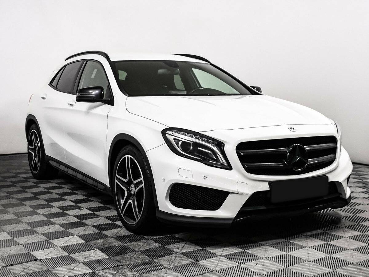 Mercedes-Benz GLA с пробегом — 2014 год. Фото: #2